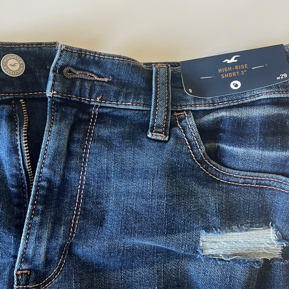 NWT HOLLISTER perfect summer shorts High Rise 3” - Picture 2 of 9